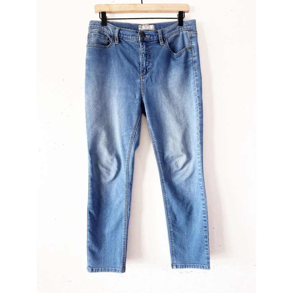 Free People Jeans Women's Size 29 light Blue - Picture 1 of 8